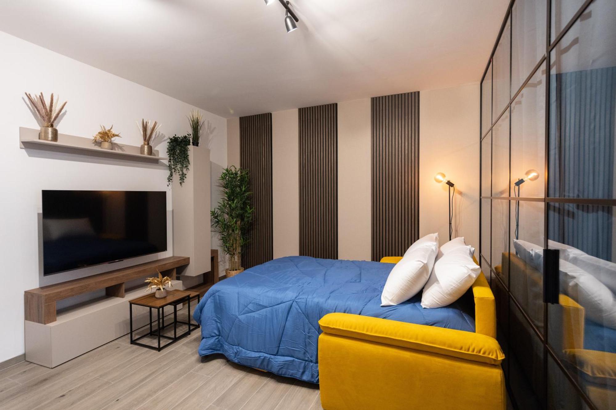Urban Chic Luxury Suite Apartments Roma Esterno foto