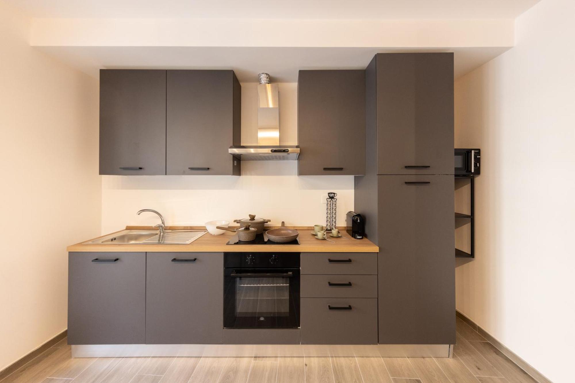 Urban Chic Luxury Suite Apartments Roma Esterno foto