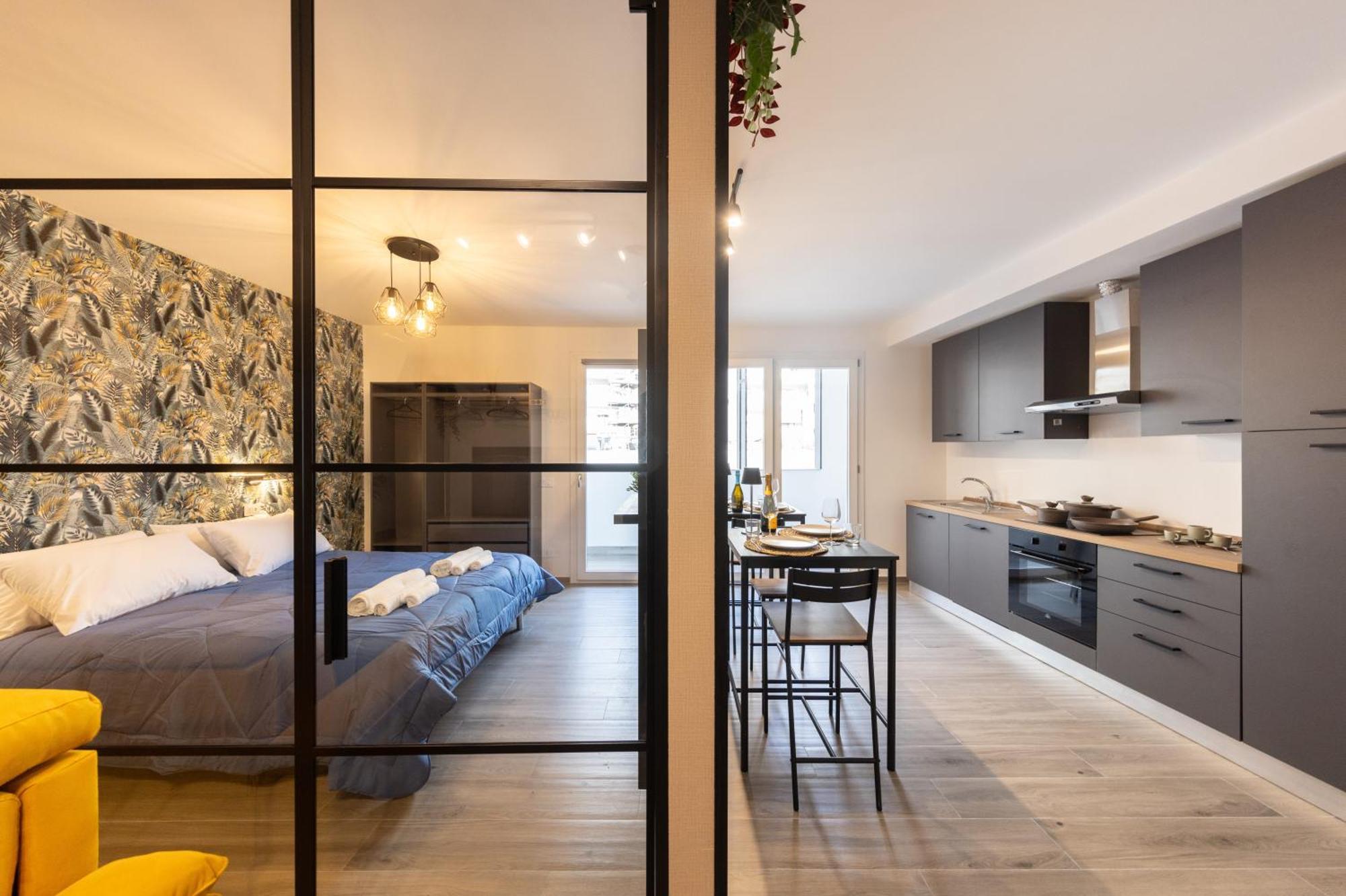 Urban Chic Luxury Suite Apartments Roma Esterno foto